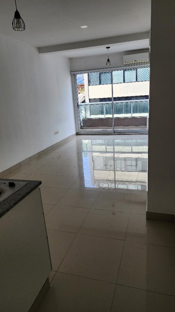 Ciudad De La Paz 1900, Piso 8