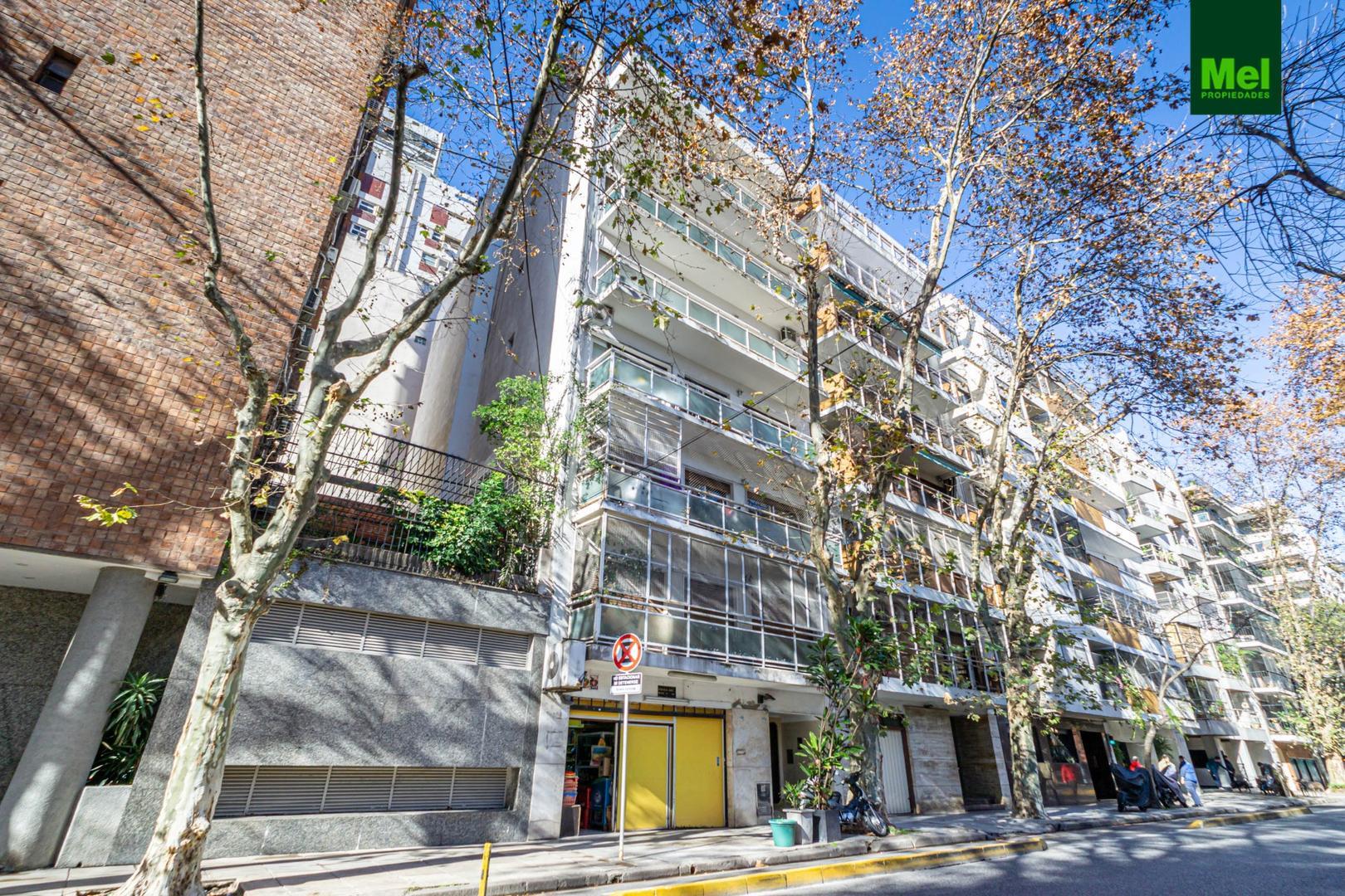 3 Ambientes al Frente. Dependencia y Balcón. Venta, Belgrano