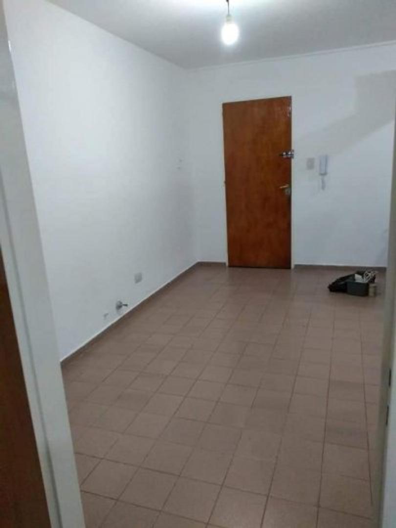 Cochabamba 200 , Piso 2