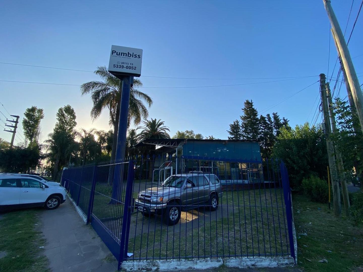 Av. José E. Uriburu 1100