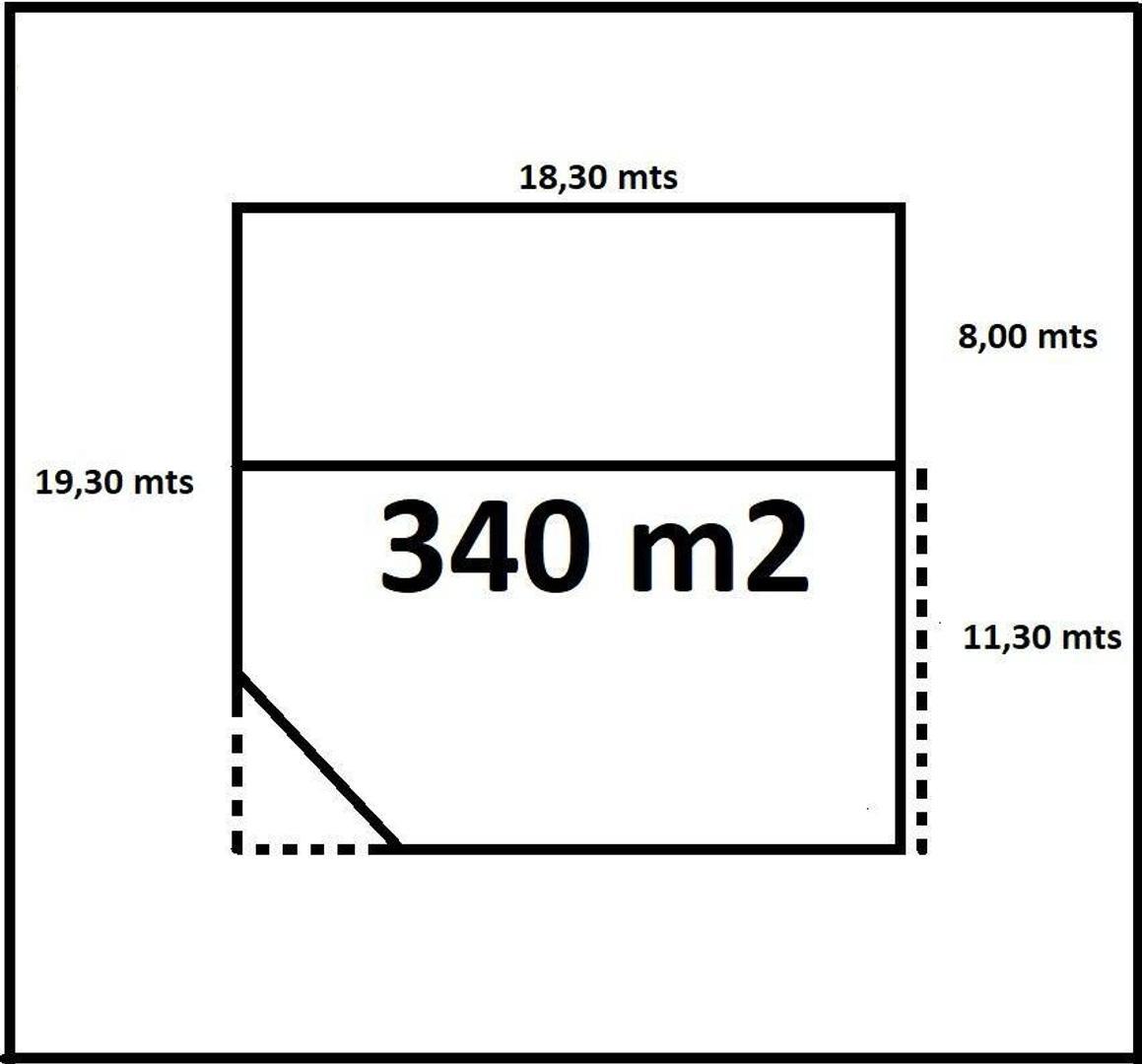 Casa 6 ambientes con 2 baños