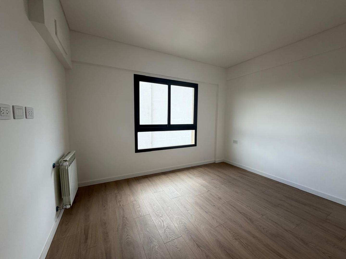 3 AMB. 89 M2 COSMOPOLITA, LUZ Y ALTURA