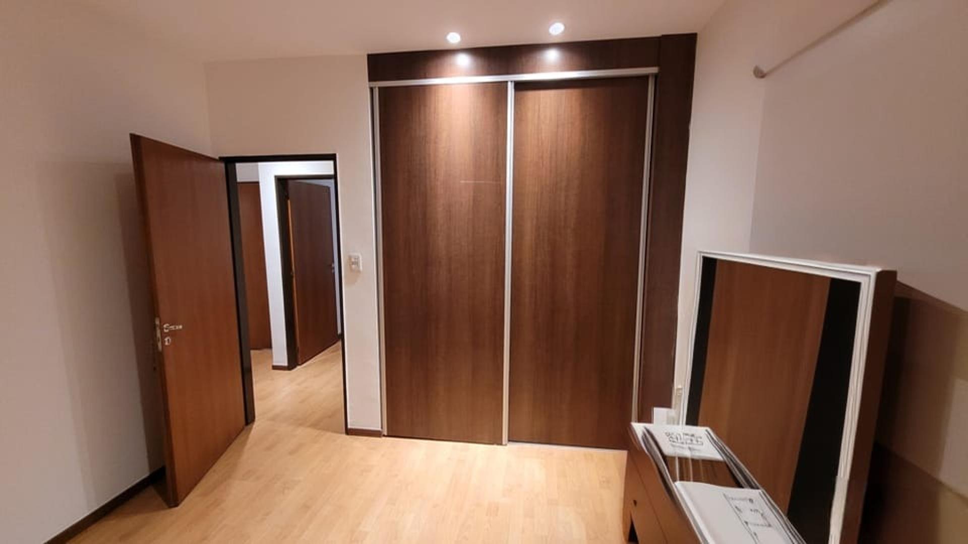 San Luis 1481 , Piso 4