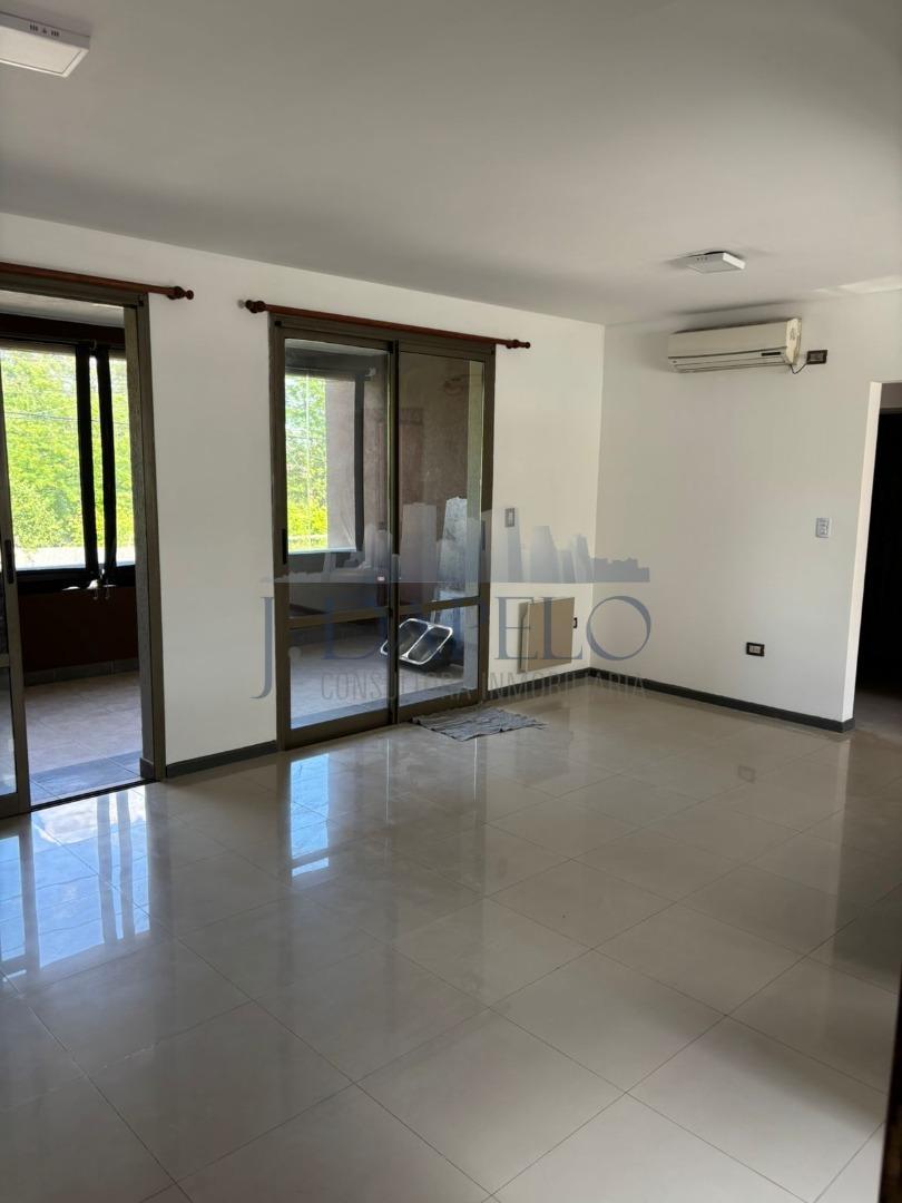 Departamento en Alquiler de 3 ambientes