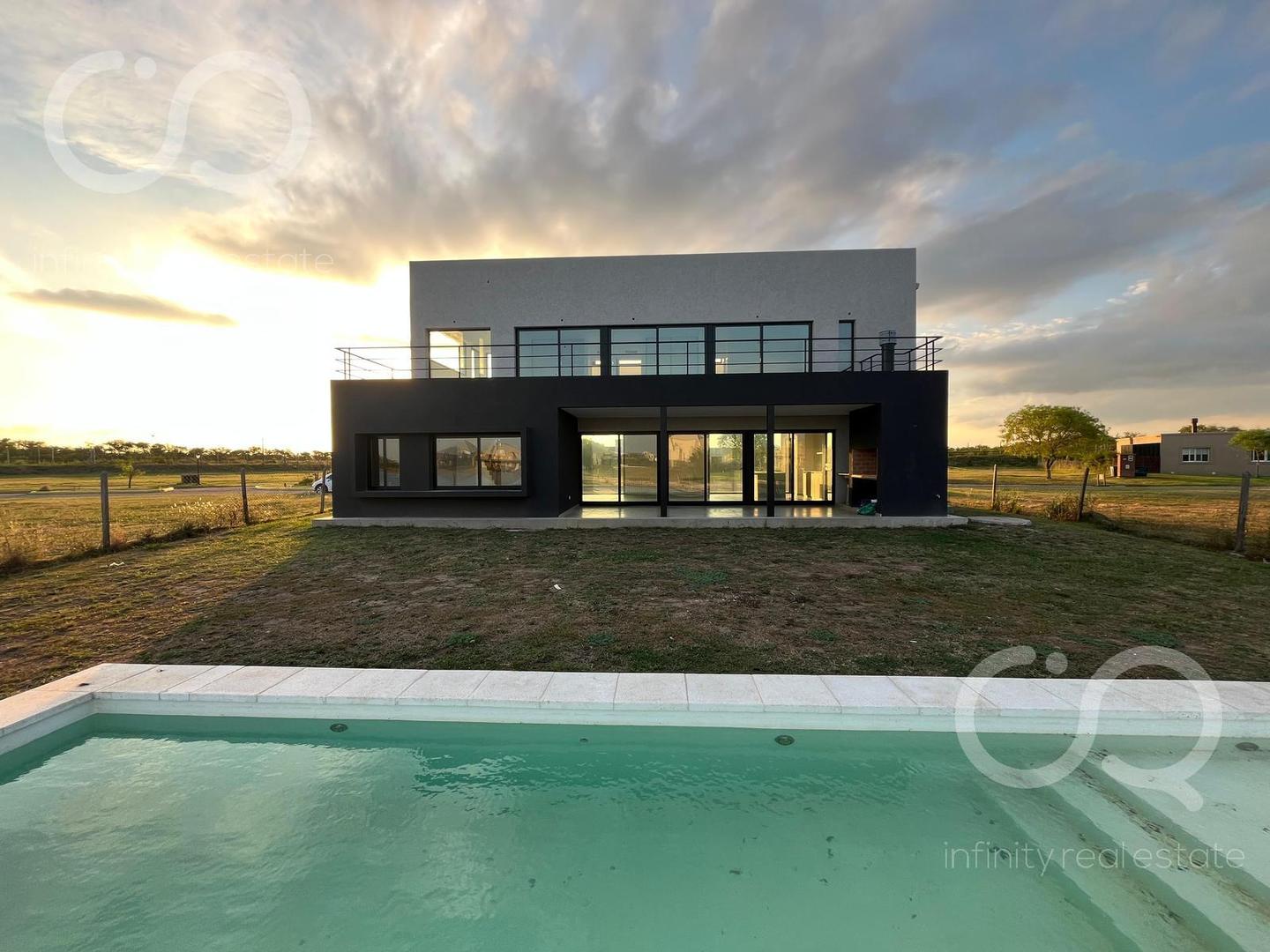 Venta Casa San Sebastián Al Lago Área 7