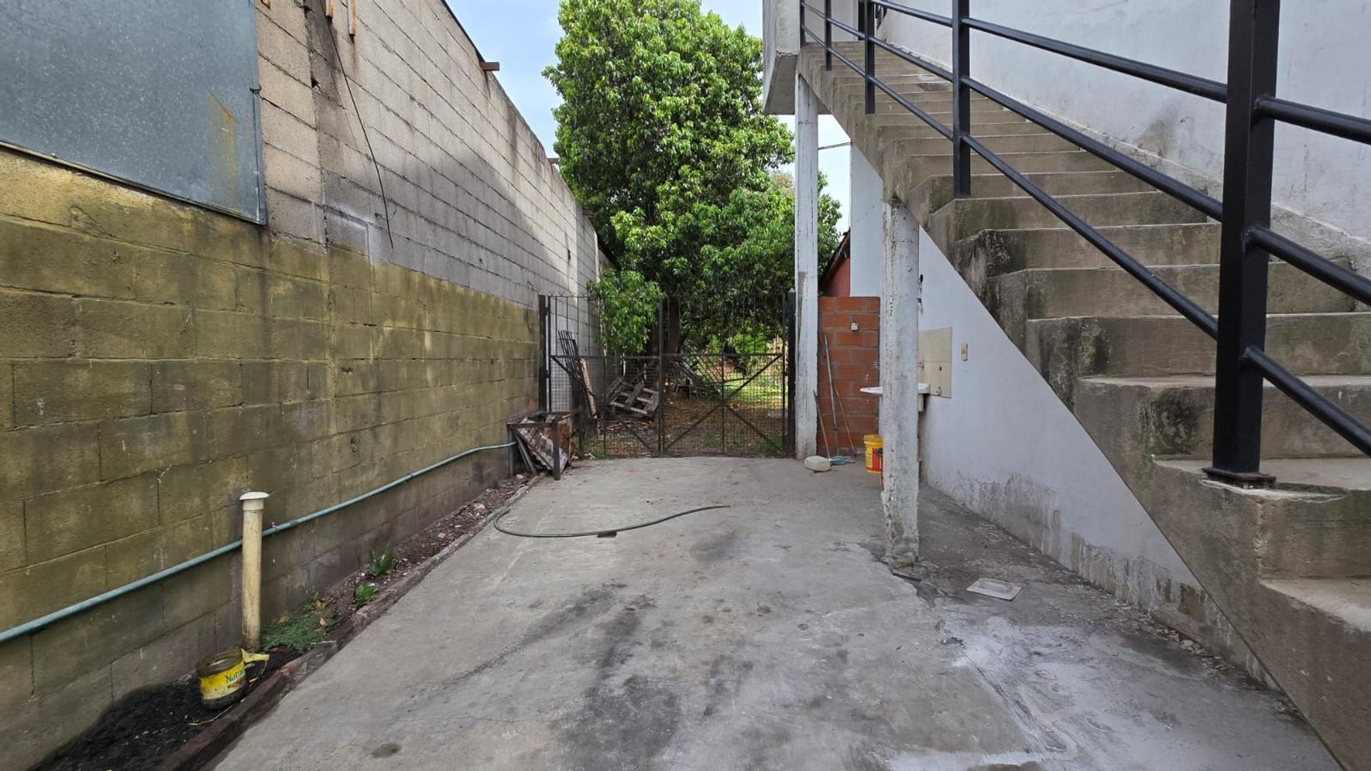 Departamento en Alquiler con 1 cocheras