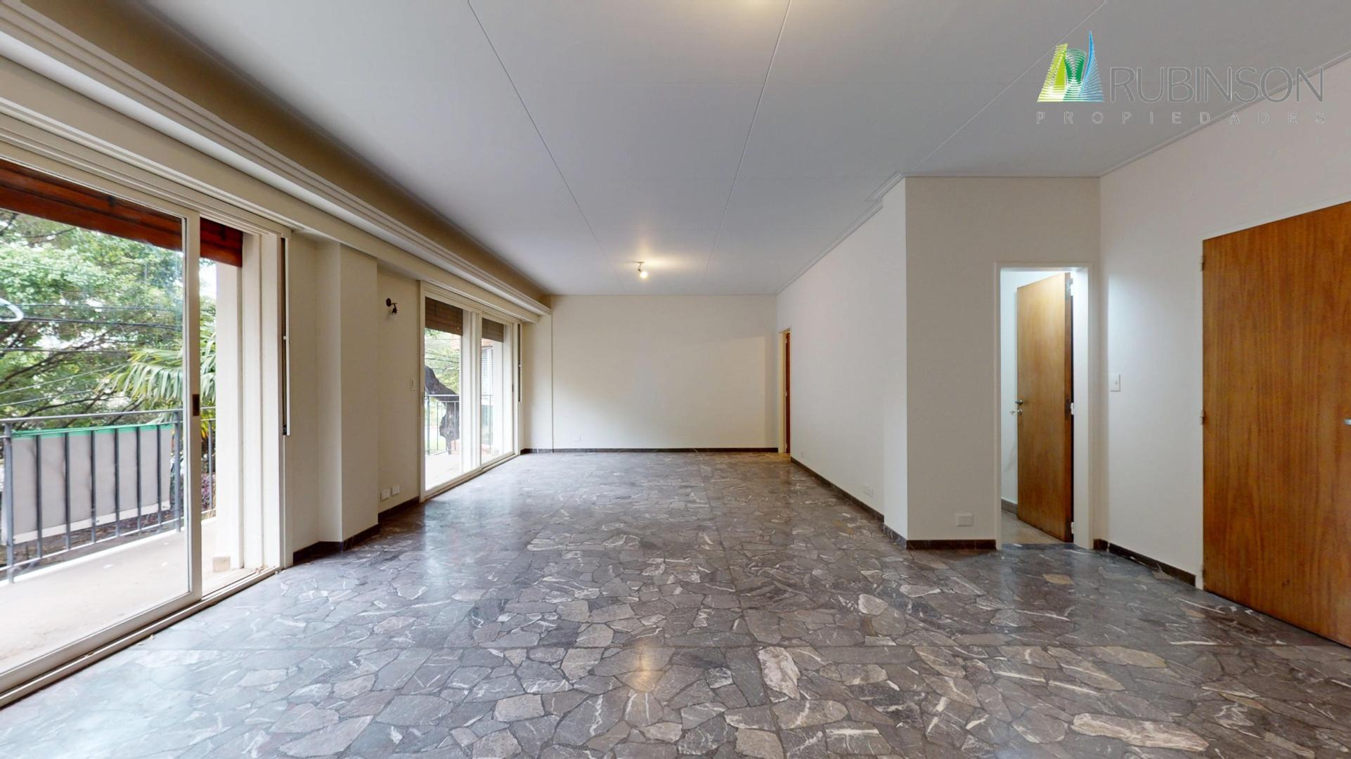 Departamento en Venta de 4 dormitorios