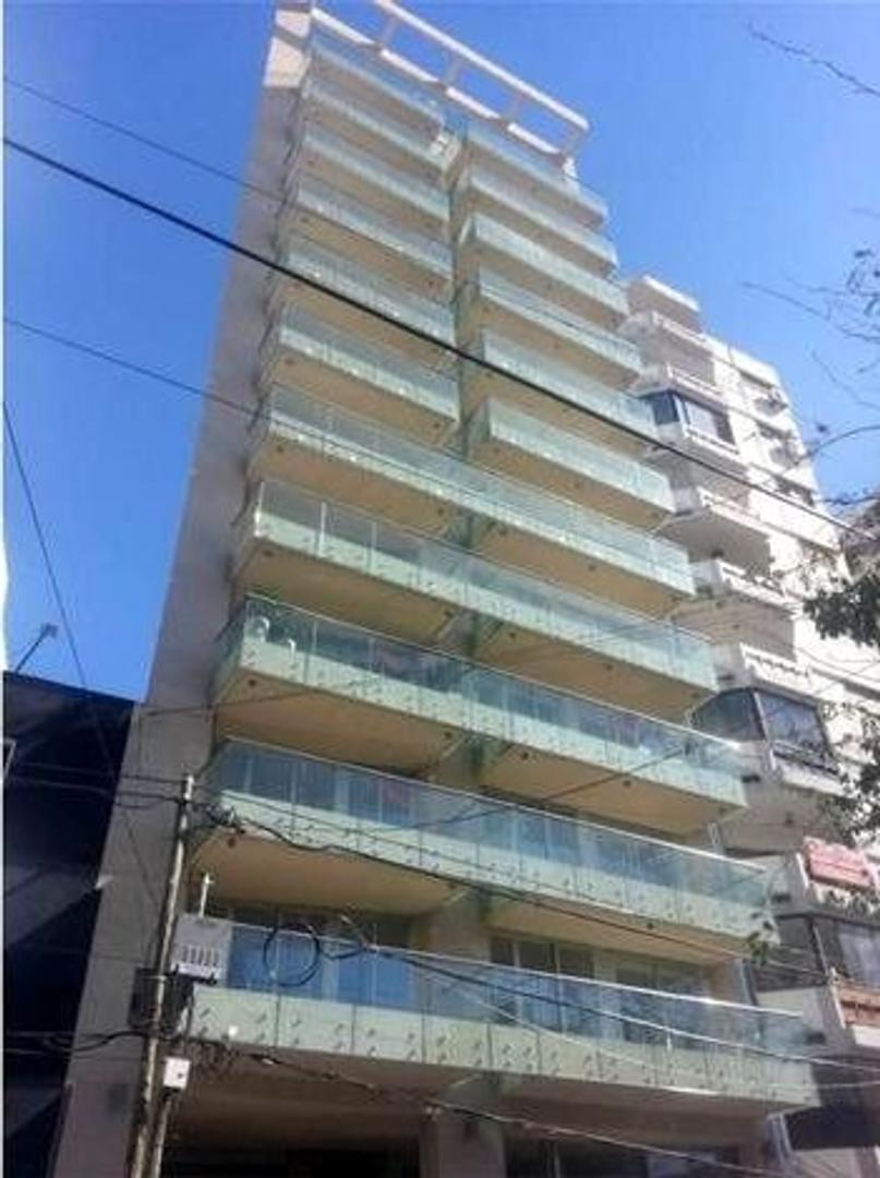 Depto. 3 amb. a estrenar en Avell. Centro al Contafrente