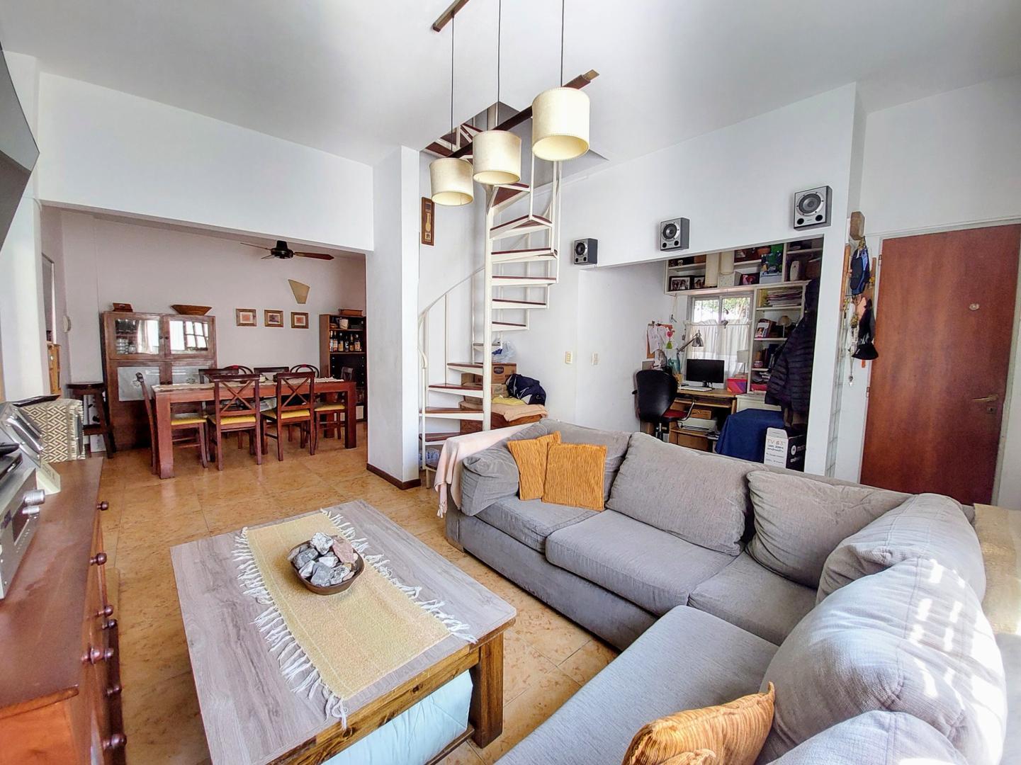 Casa en Venta en Villa Sarmiento, USD 110.000