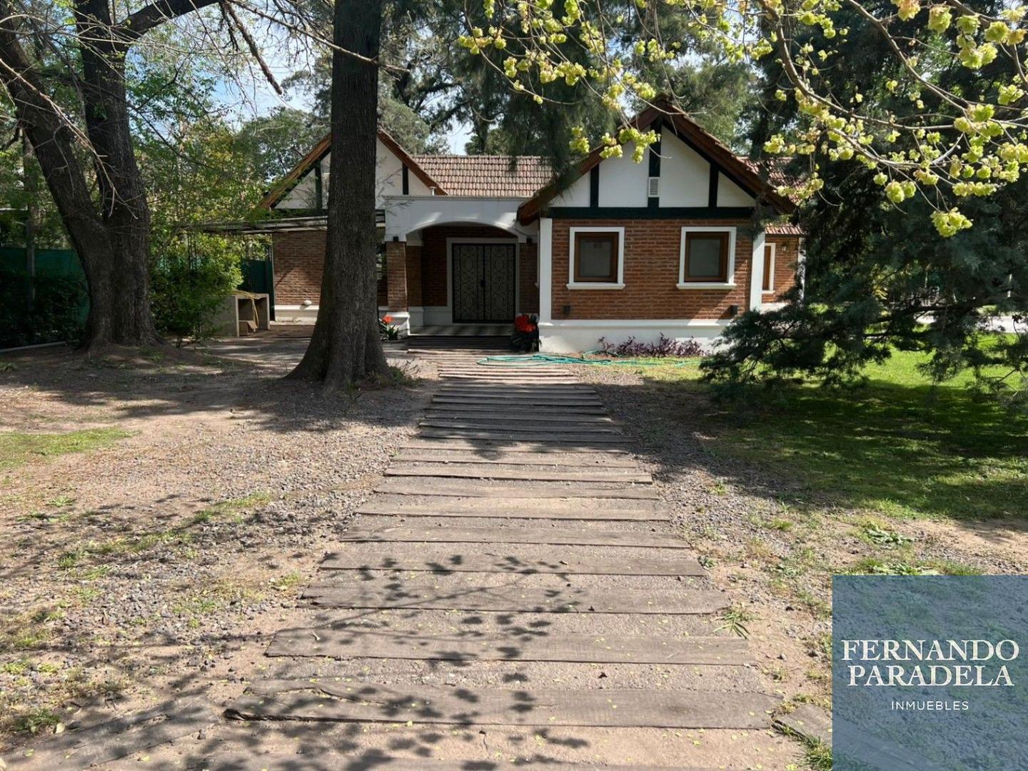 Casa en venta en Parque Leloir