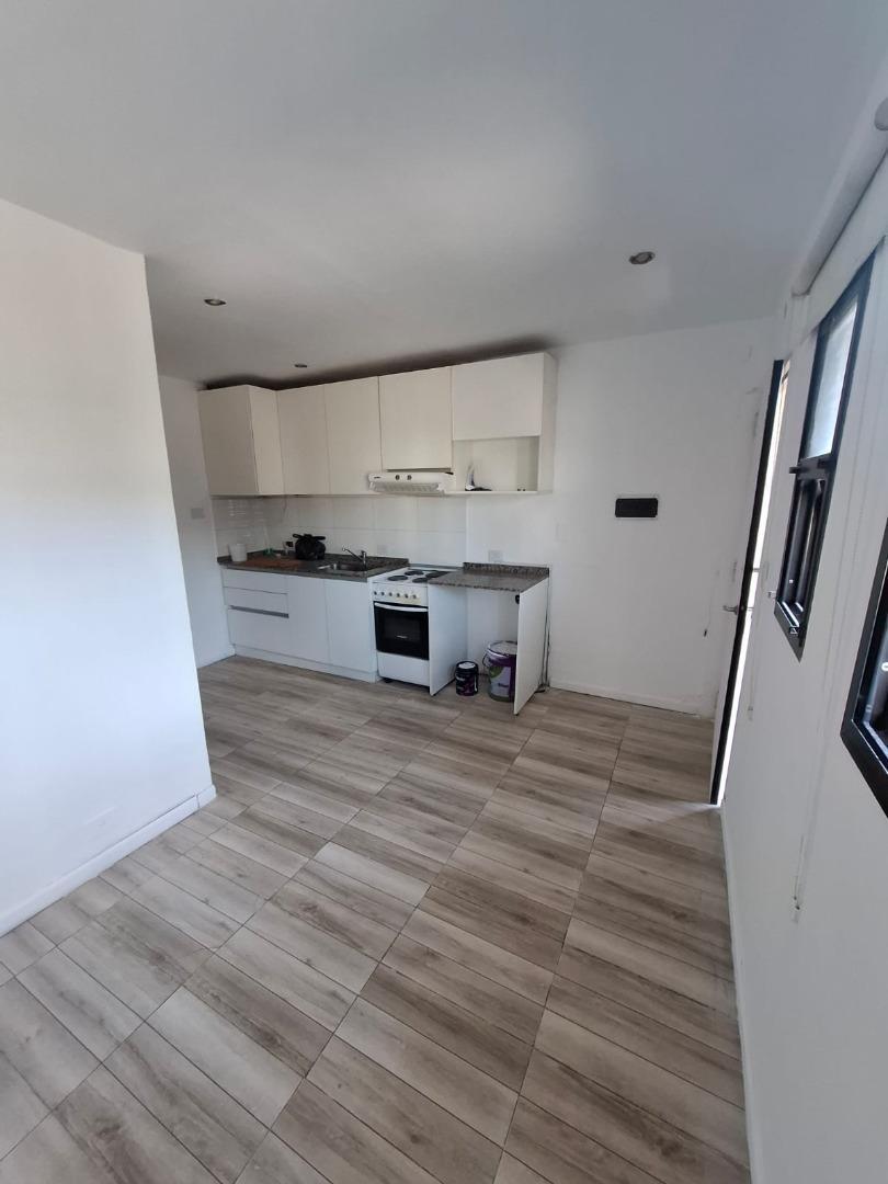 Departamento en Alquiler en Munro, $ 550.000