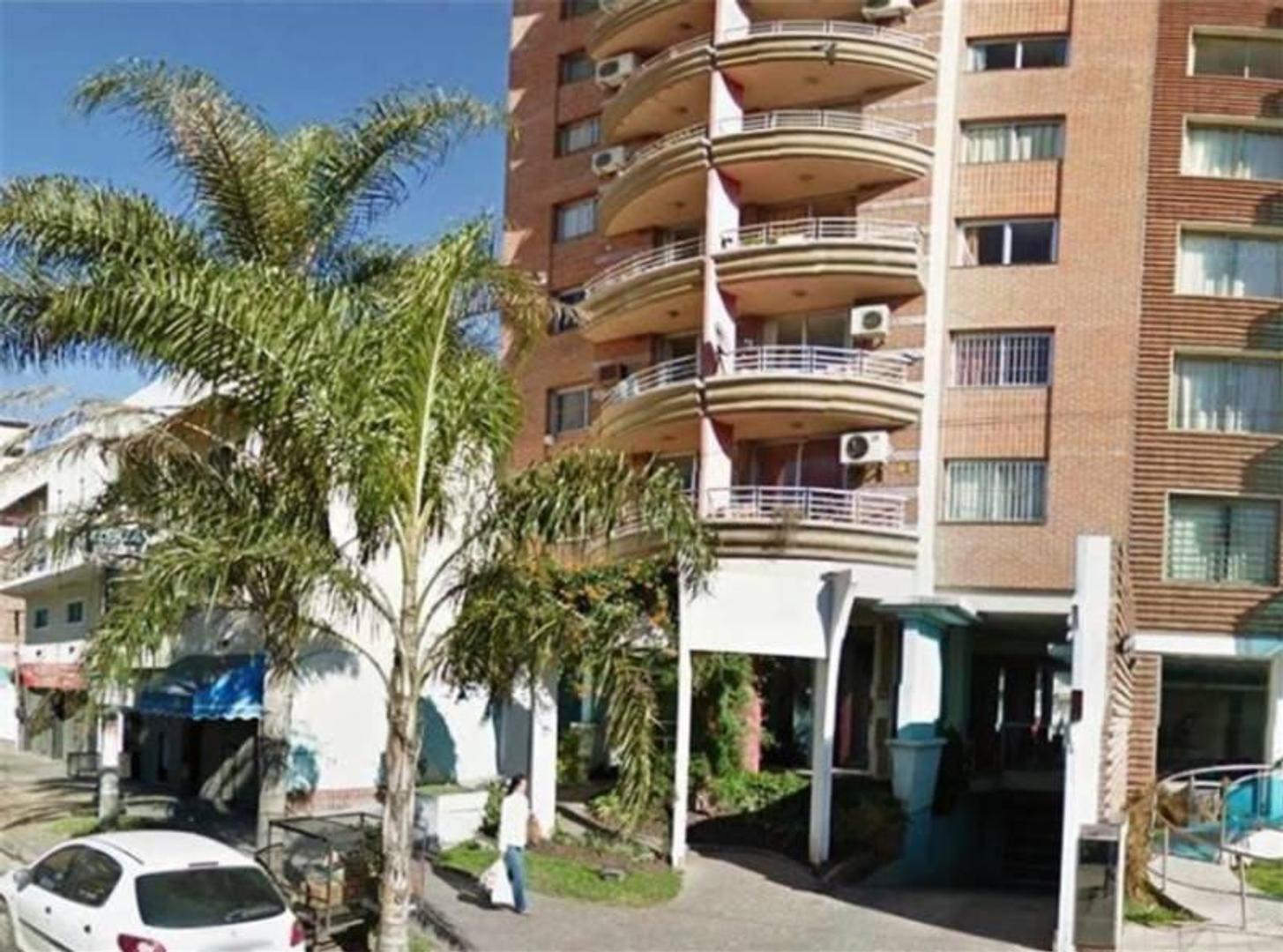 COCHERAS DESCUBIERTAS edificio Livere.