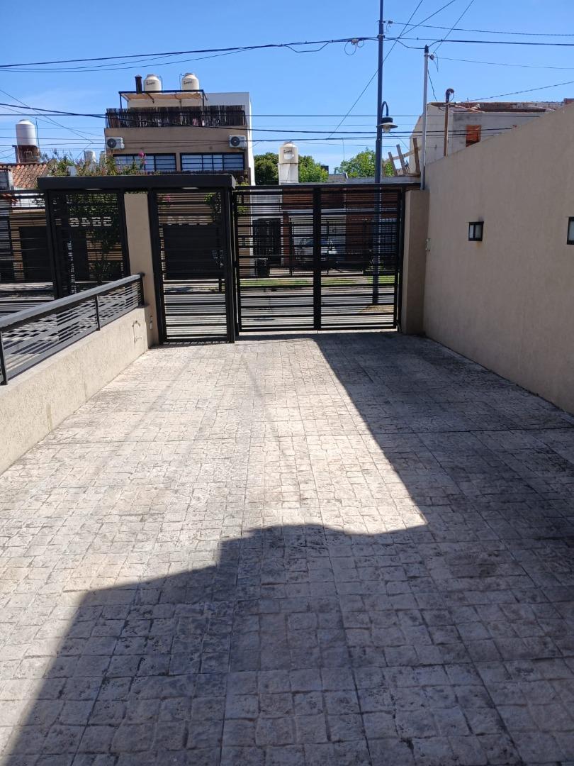 Casa en Alquiler de 3 dormitorios