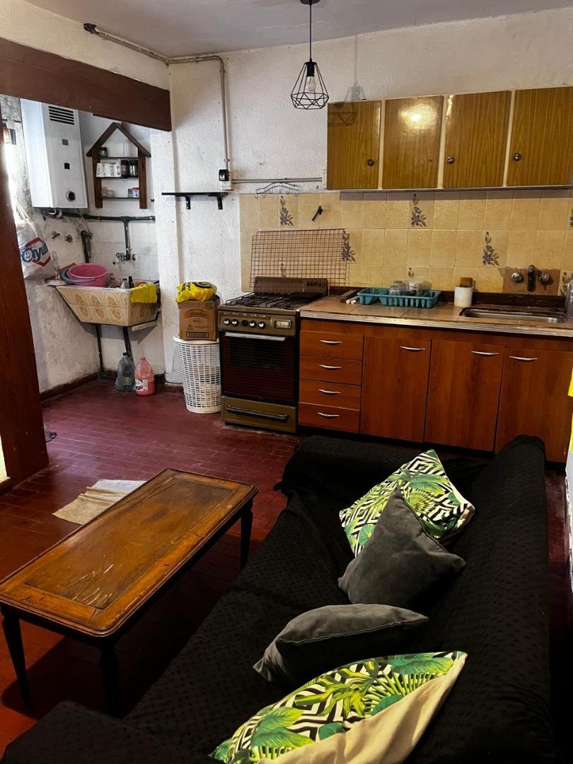 DEPTO T-CASA POR PASILLO MATANZA 1300 VILLA DOMINICO