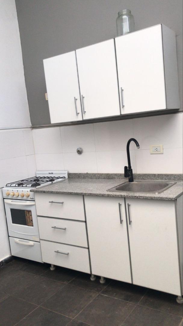 Depto Tipo Casa en Alquiler de 2 ambientes