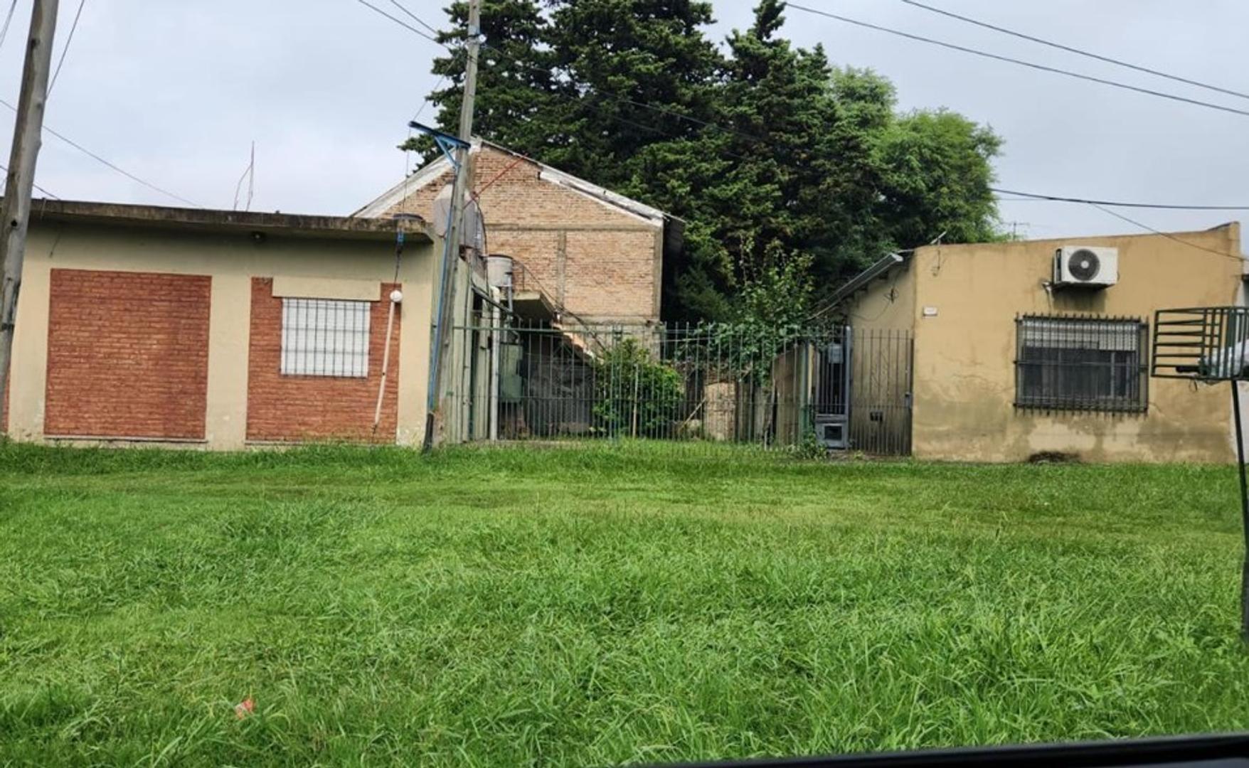 VENTA 3 DEPARTAMENTOS EN BLOQUE