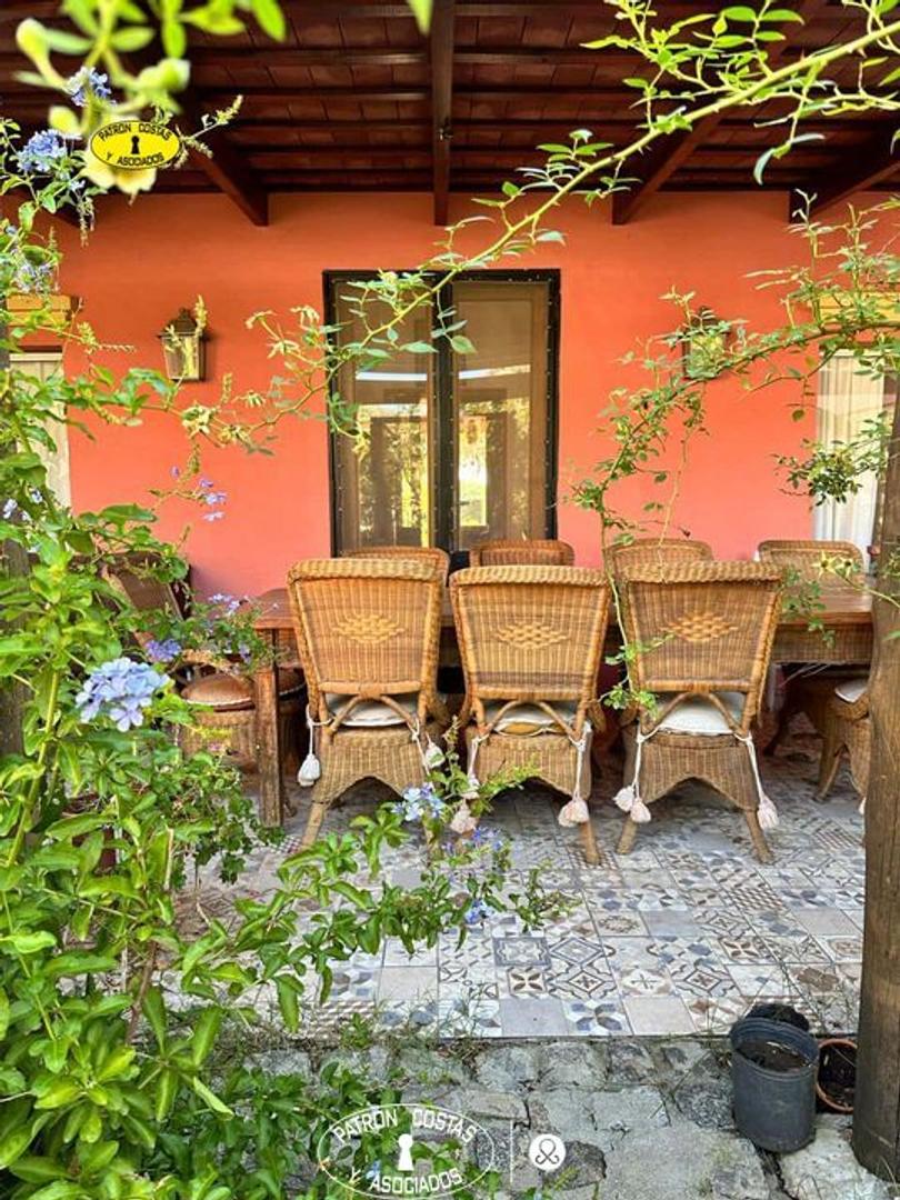 Casa Monoambiente con 4 baños