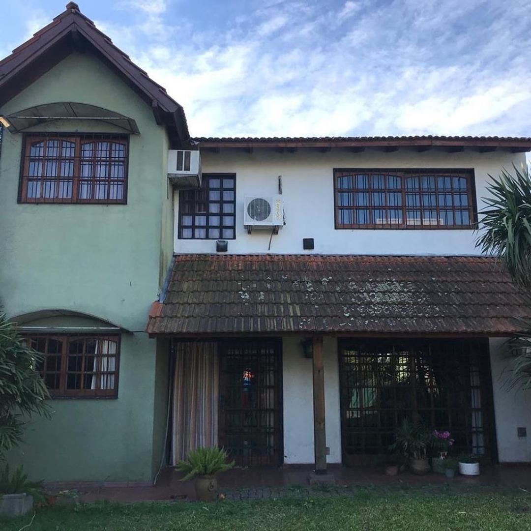 Venta , Casa , Chalet , Padua , 3 Dormitorios
