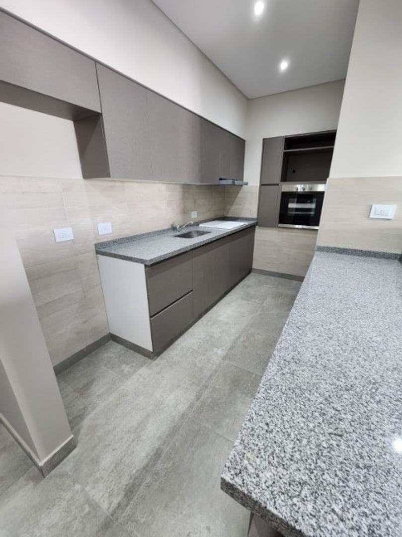 Departamento en Venta en Villa Dominico, USD 102.800