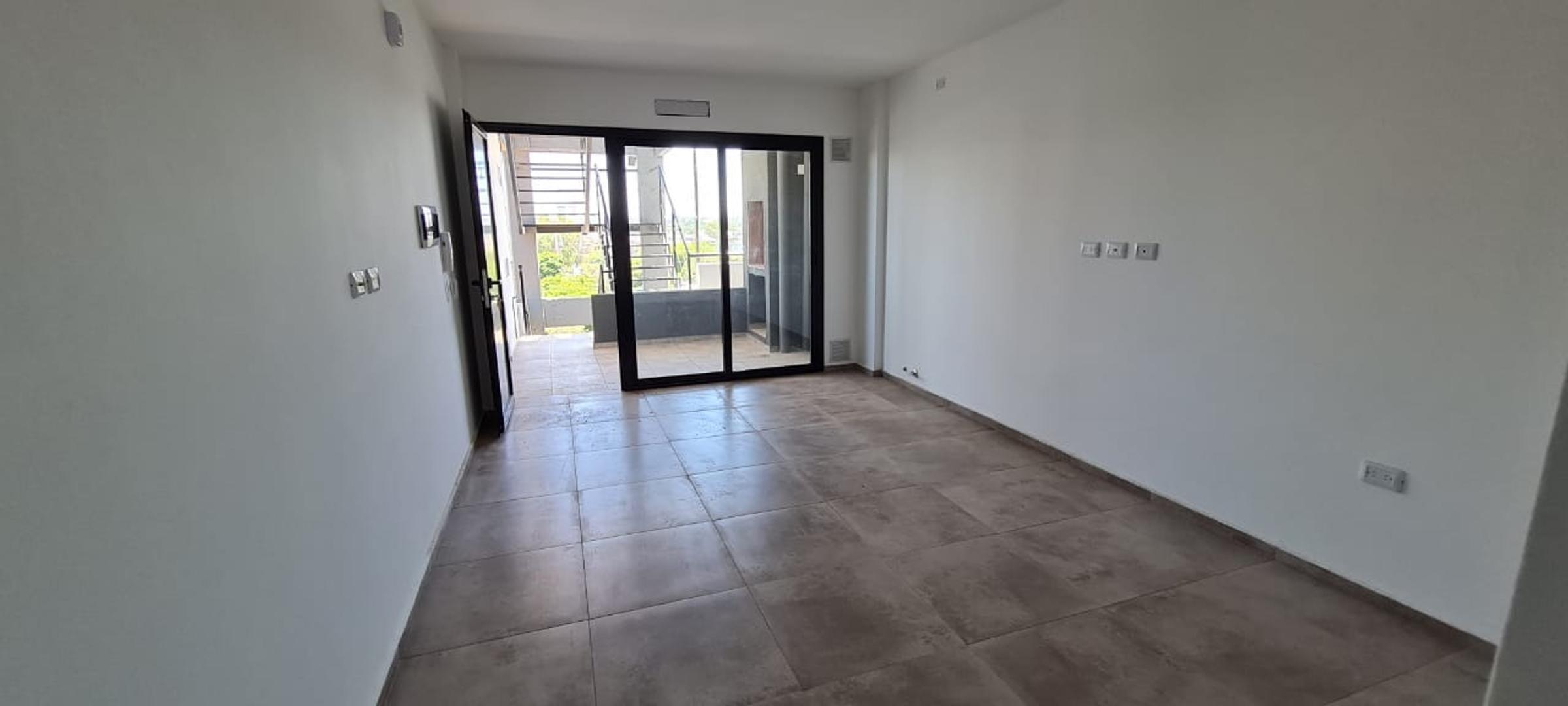 Departamento en Venta en Lomas De San Martin, USD 38.000