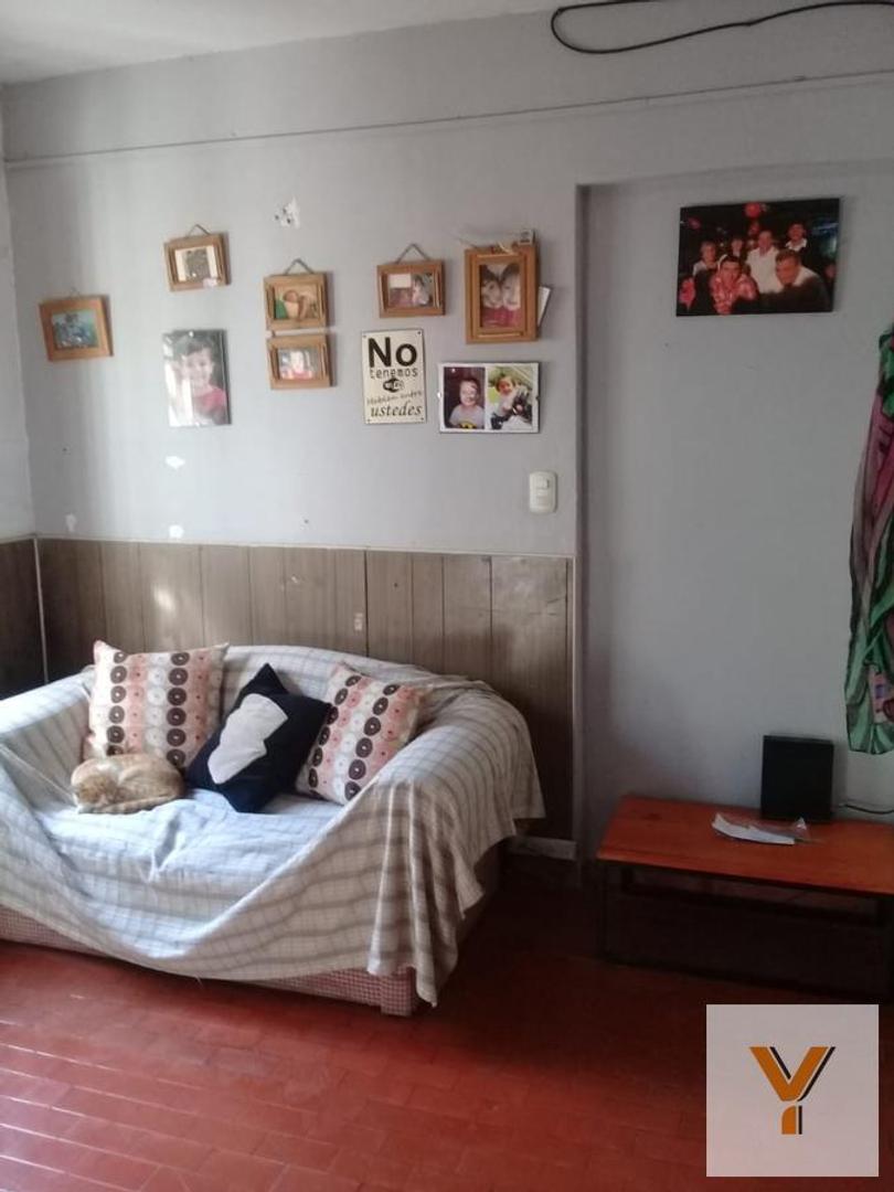 Depto Tipo Casa en Venta de 5 ambientes