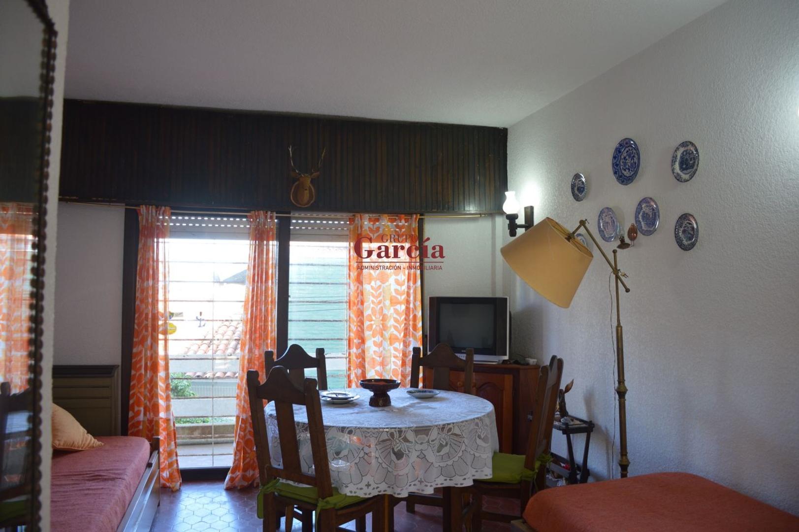 Departamento en Venta con 2 cocheras