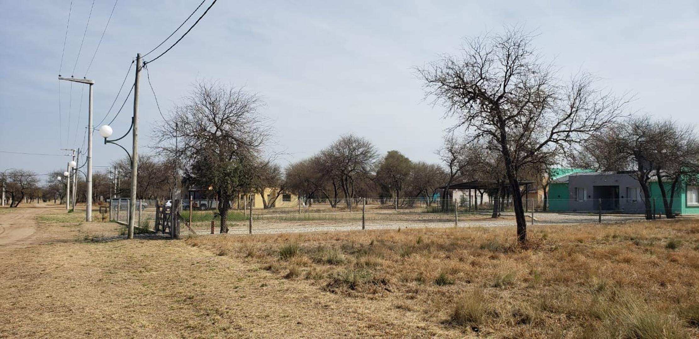 Publica ( Solares Del Valle)