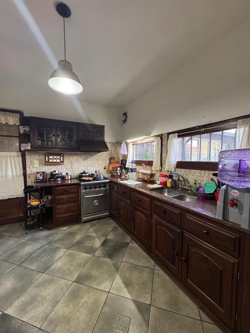 CASA 4 AMBIENTES EN VENTA ITUZAINGO