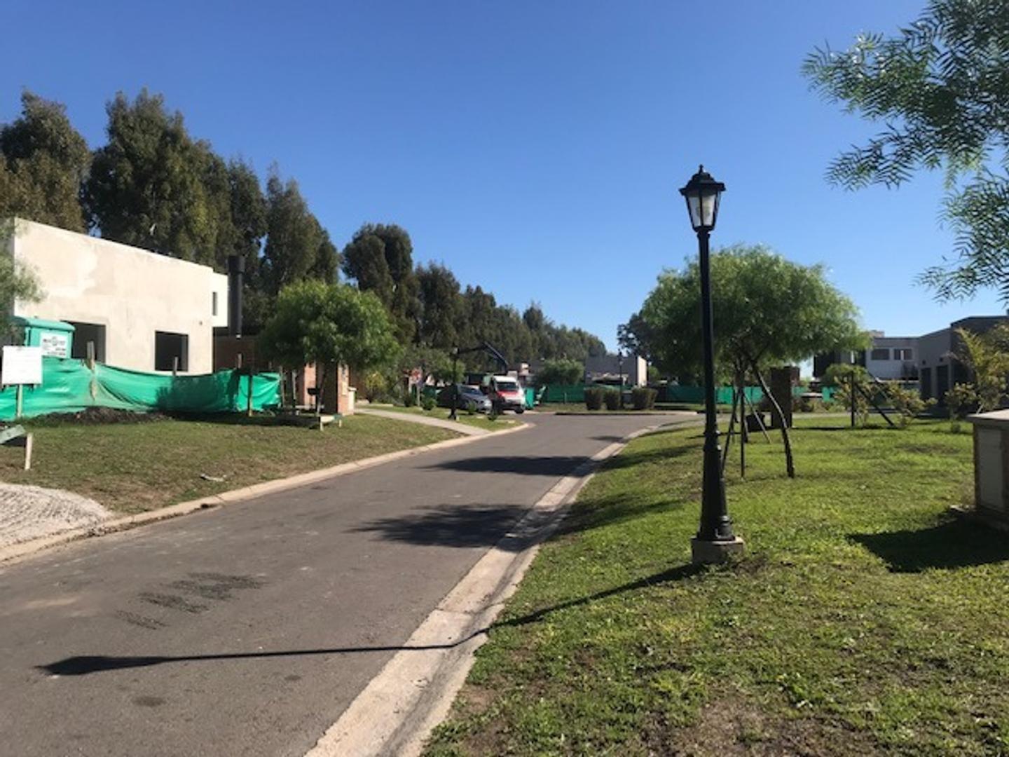 Terreno en Venta en Pilar del Este - Santa Elena, USD 58.000