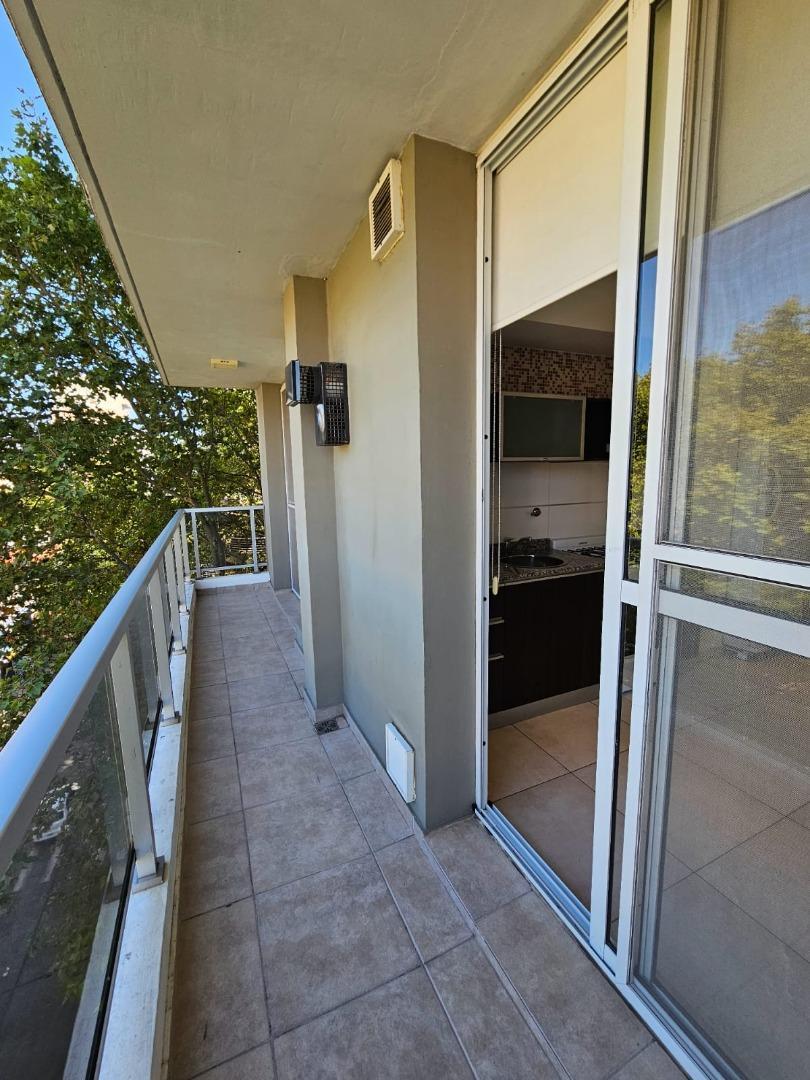 Departamento en Alquiler de 1 dormitorio