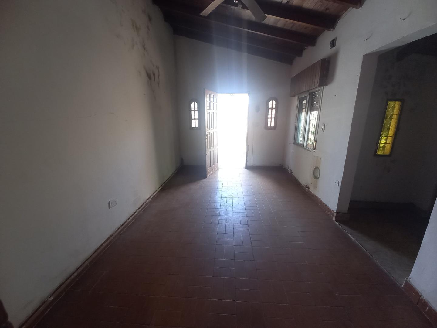 Depto Tipo Casa 3 ambientes con 1 baño