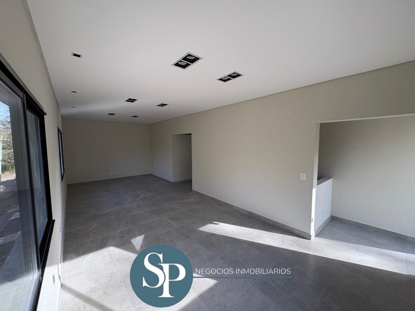 Departamento en Alquiler en Altos Del Barranco, USD 900