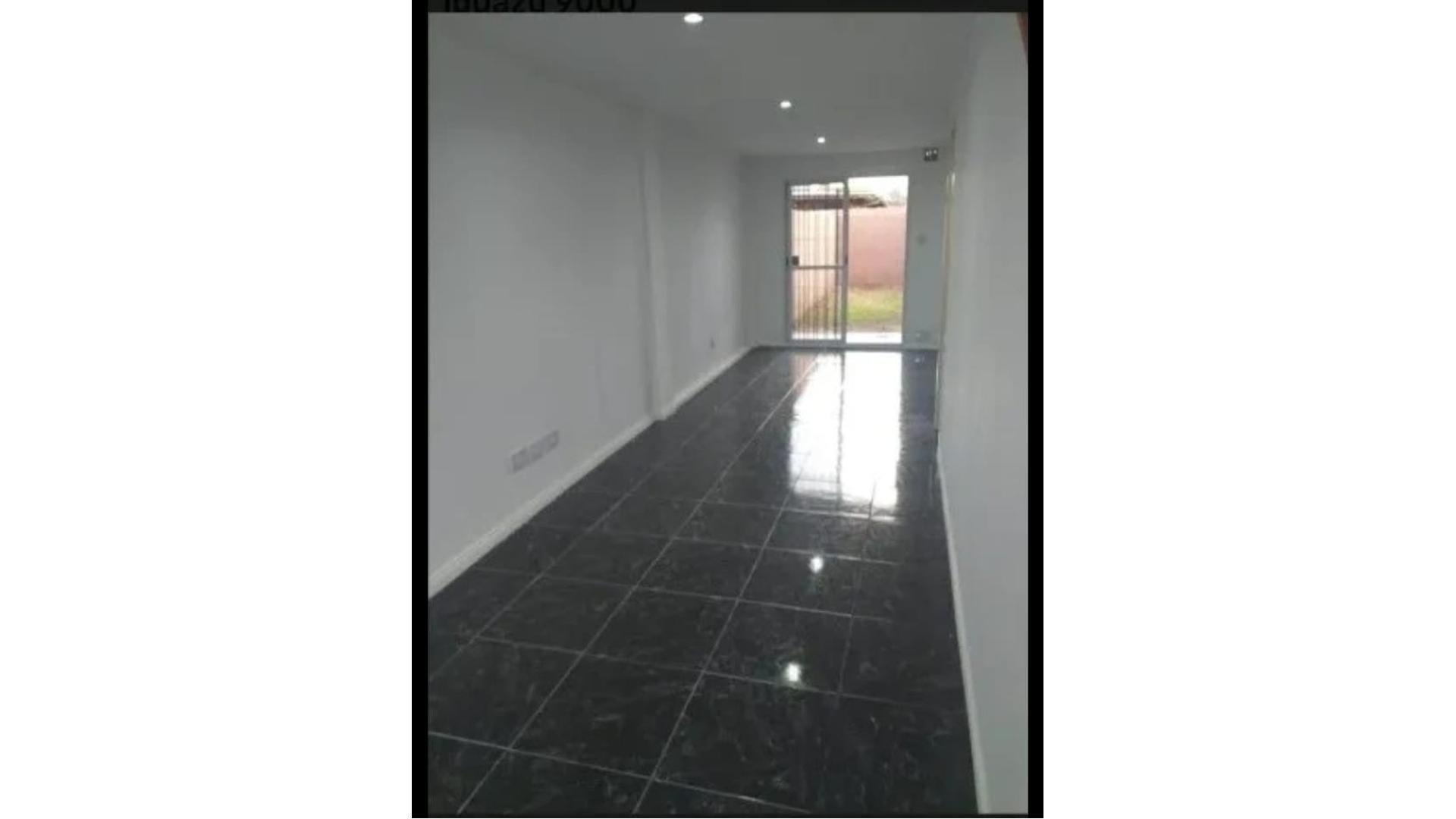 Depto Tipo Casa en Venta en Loma Hermosa, USD 87.000