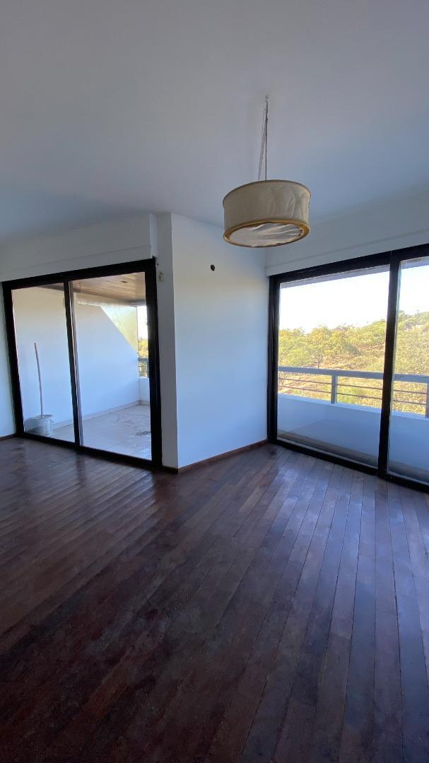 VENDO DPTO 2 DORM 2 BAÑOS CON BALCÓN