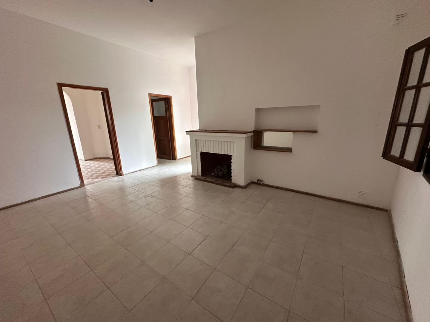 Casa a la venta B° Sarmiento Apta Crédito