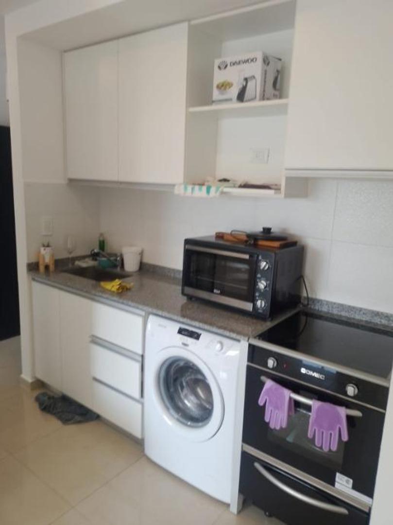 Departamento en Alquiler en Bernal, $ 700.000