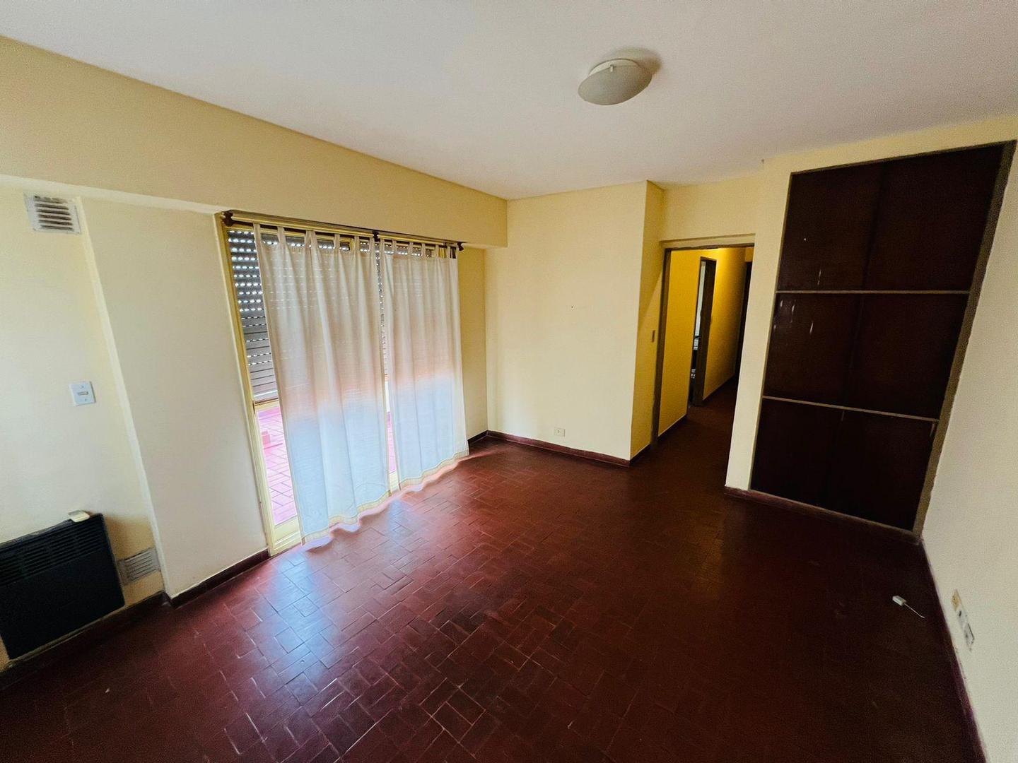 Departamento 3 ambientes con 1 baño