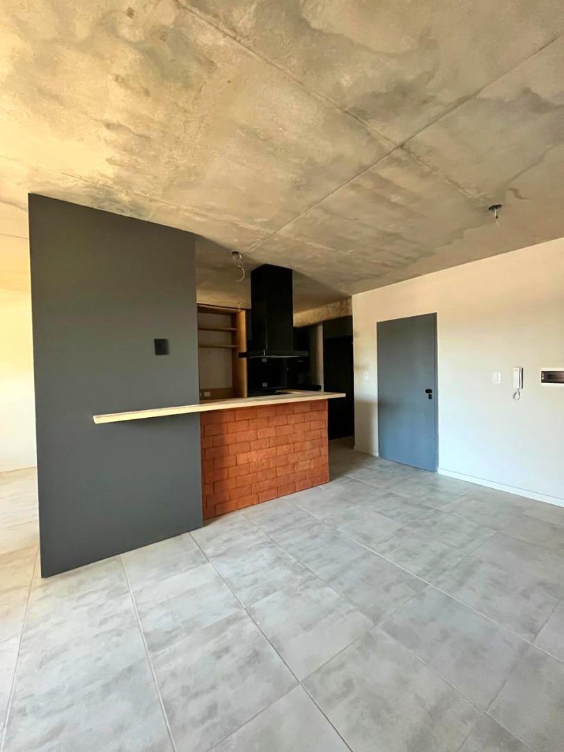 Pichincha Bis 75 , Piso 3