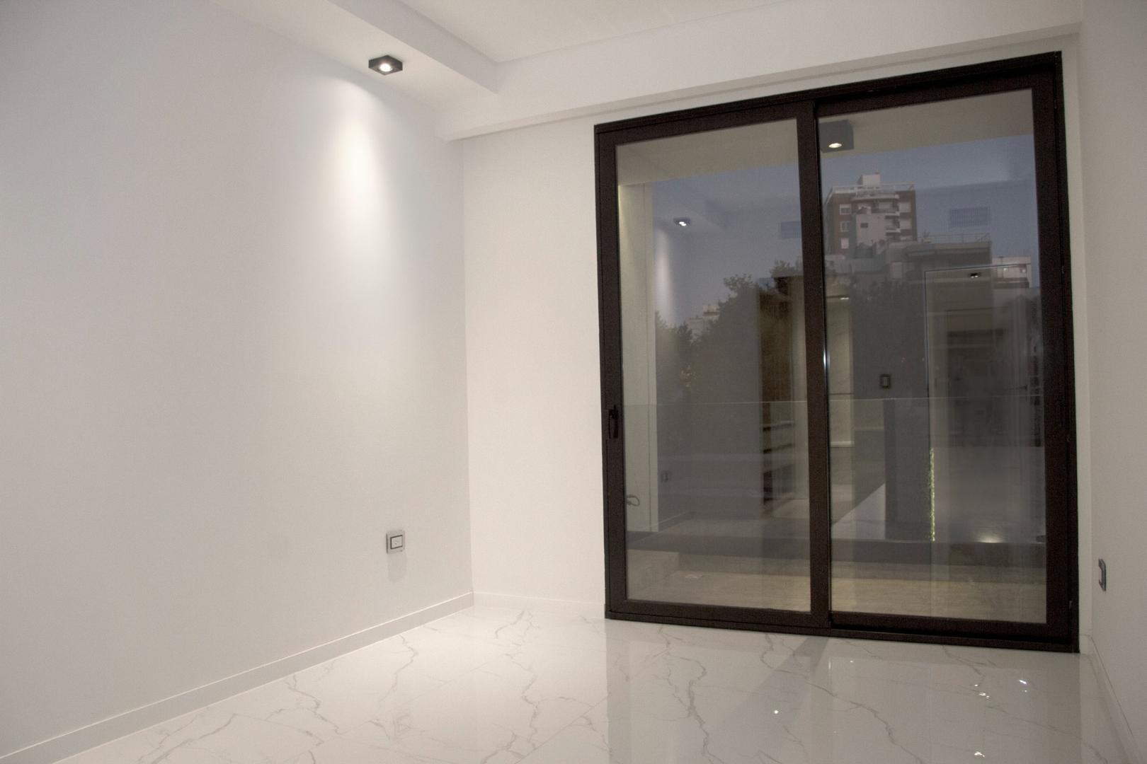 Sarmiento 53 , Piso 2