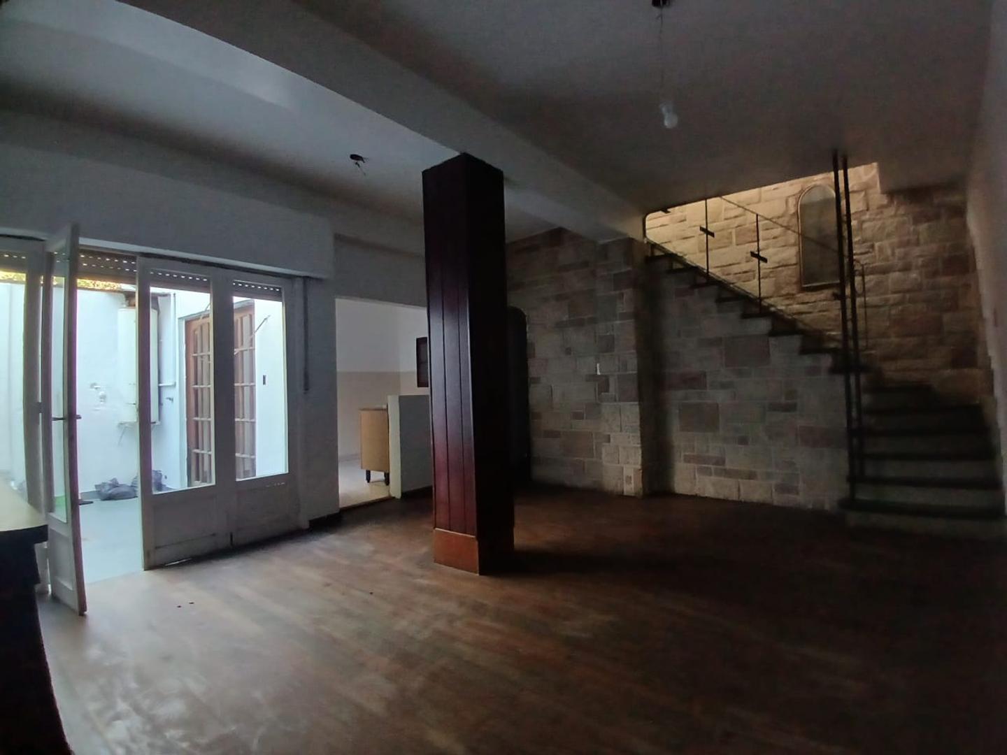 Depto Tipo Casa en Venta de 3 dormitorios