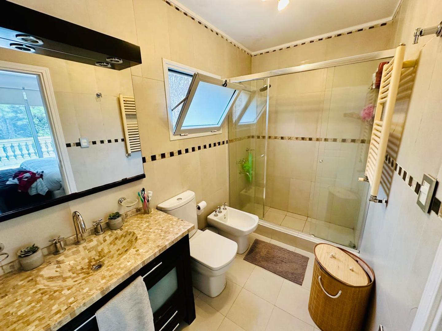 Casa en Venta al Oeste