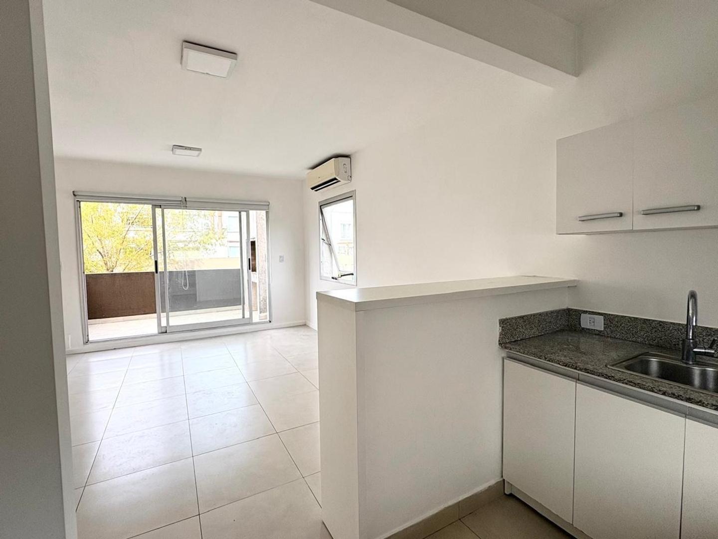 Duplex en alquiler - Lagos del Sendero