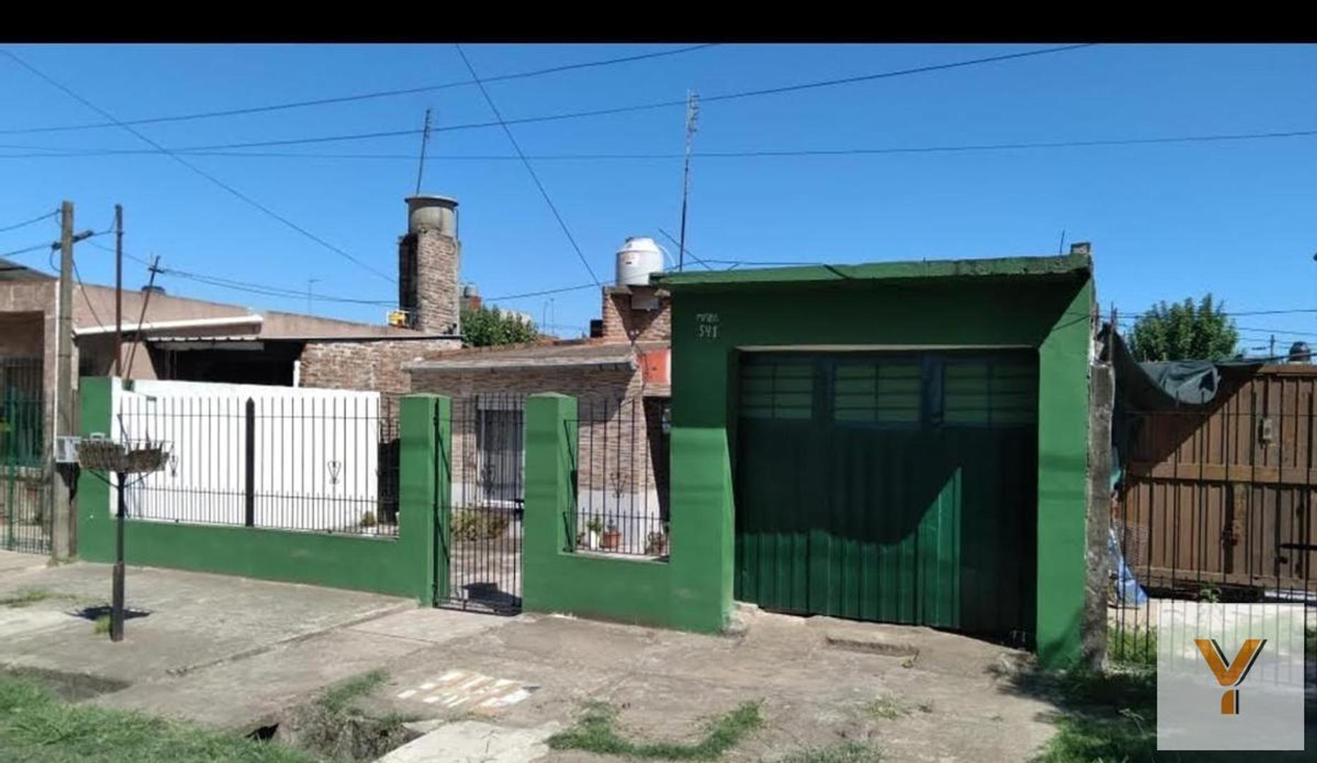 Maza e/ Senillosa y De La Plaza