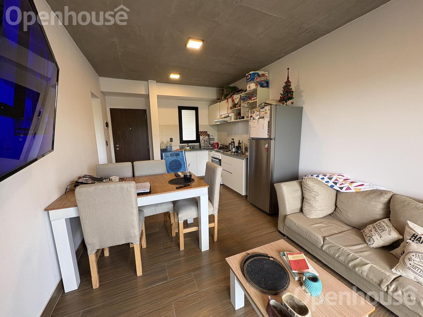 Departamento en Alquiler con 1 cocheras