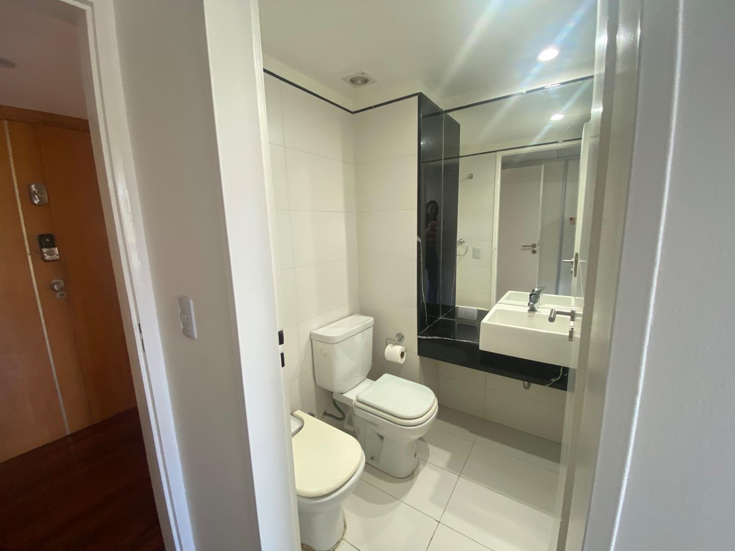 Departamento en Alquiler con 1 cocheras