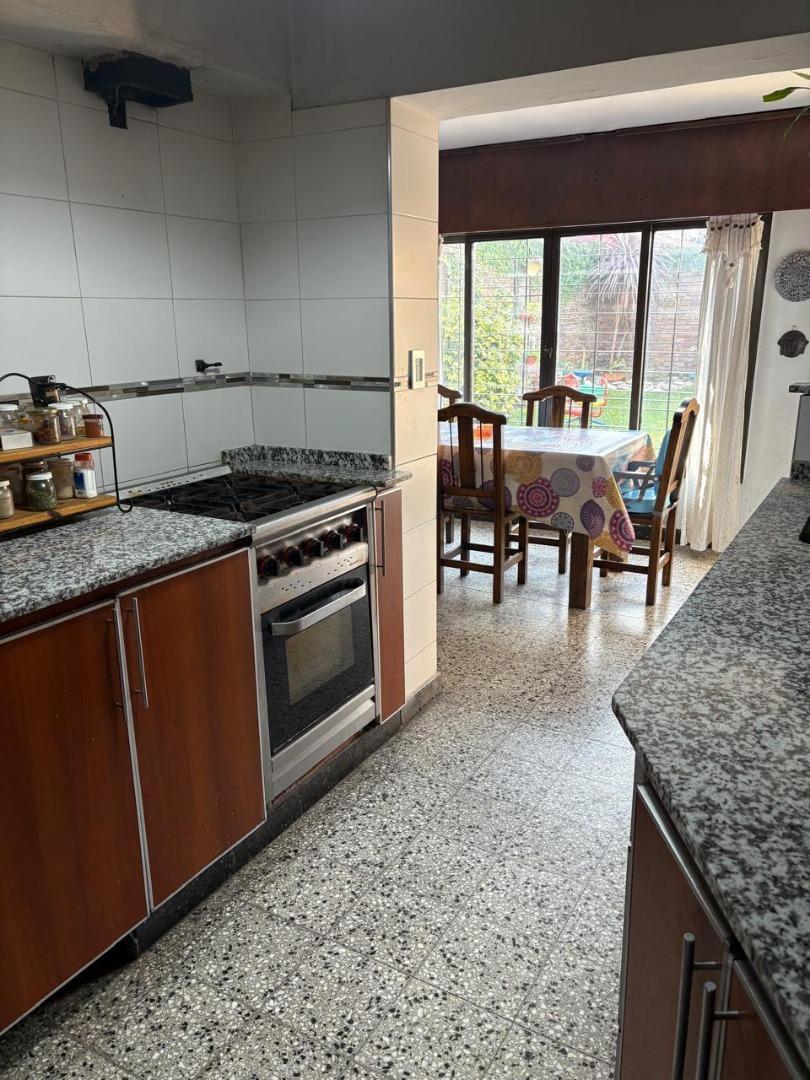 CHALET VERSATIL 2 PLANTAS + VERDE