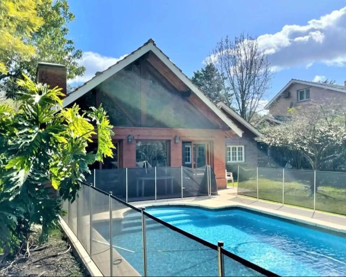 Pilar Del Lago. Cod:11212