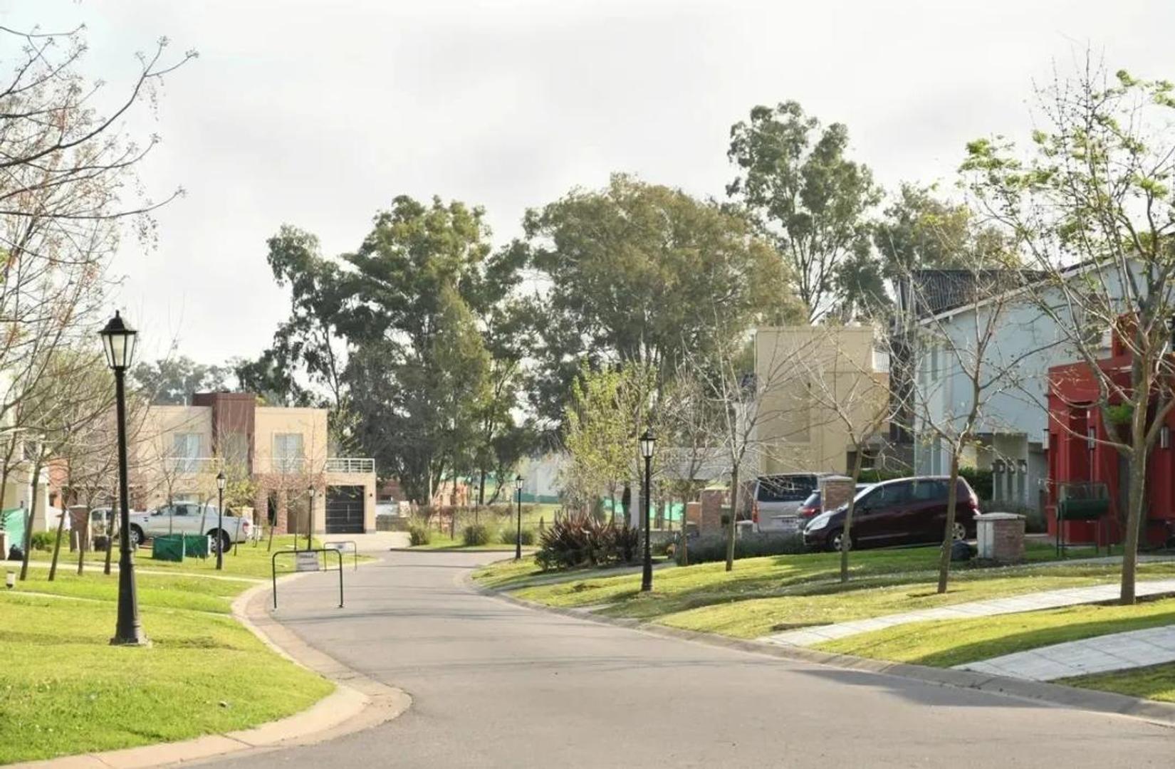 Terreno en Venta en Pilar del Este - Santa Elena, USD 35.000