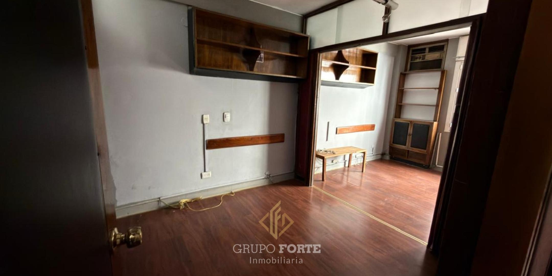 OFICINA EN ALQUILER FRENTE A TRIBUNALES I