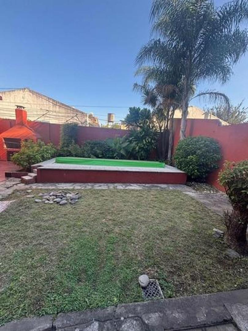 Casa en Venta en Moron, USD 220.000